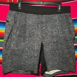 Lululemon T.H.E Shorts 9" Linerless Black/Gray Grid Size XL
